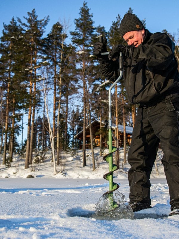 kalastus-lomalehto-pilkkiminen-kaira